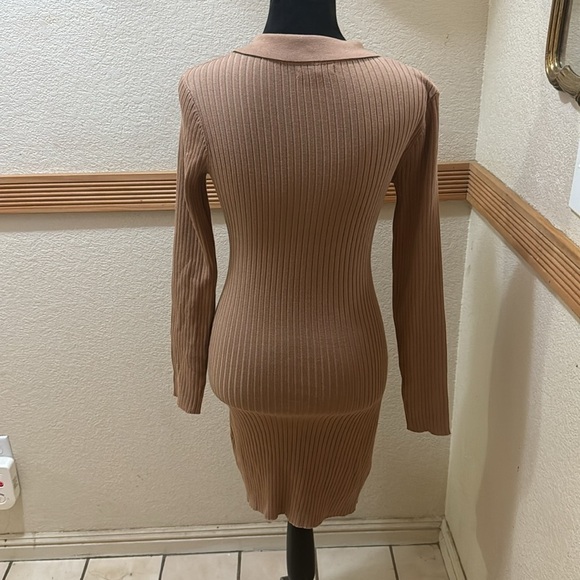 Tan long sleeve sweater dress size M!! - Picture 4 of 5